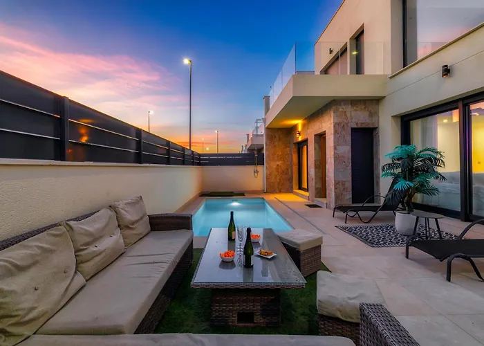 Villa White Diamond - Piscine - Plage 10 Minutes